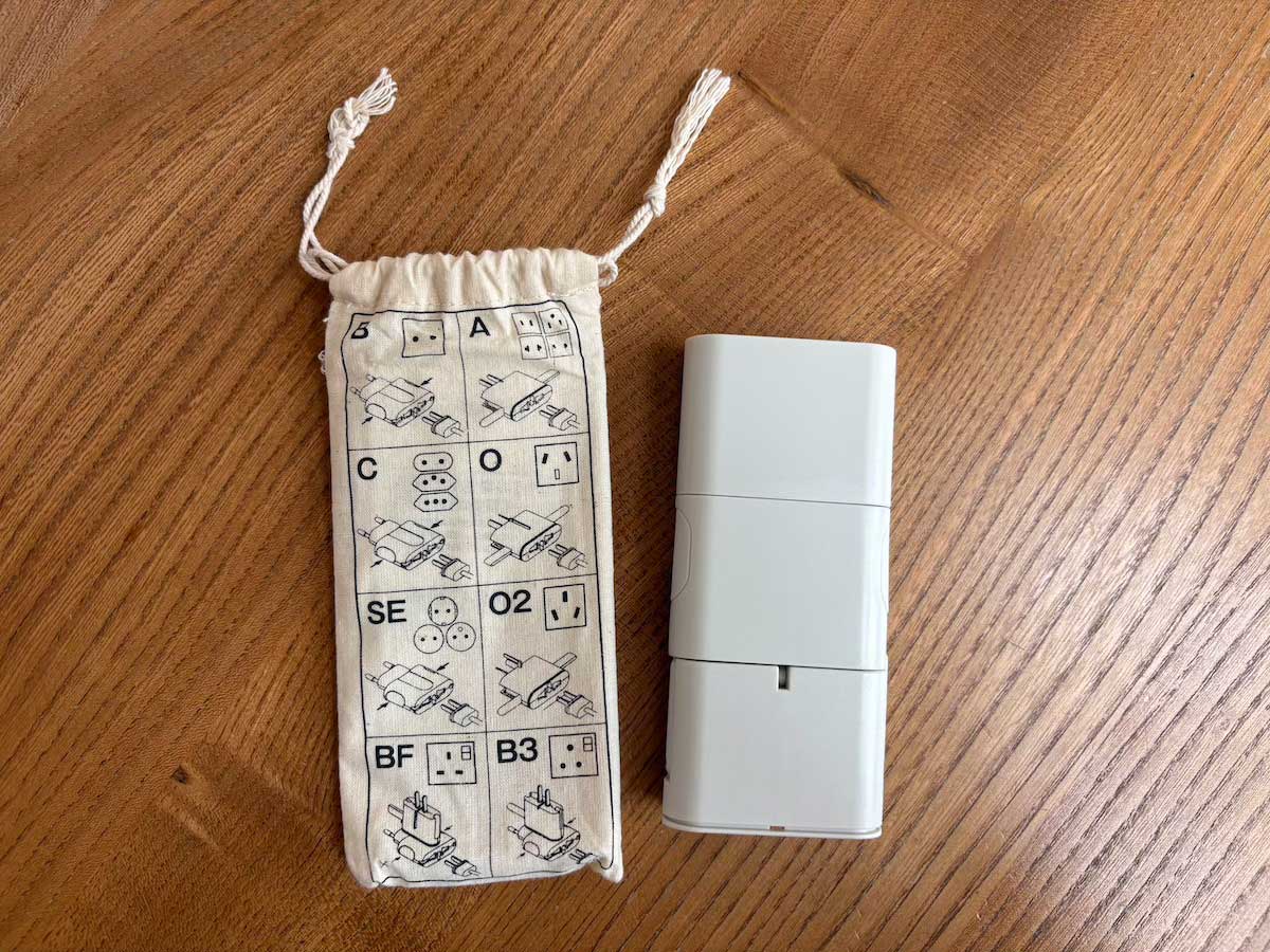 無印良品で見つけた旅の相棒！超スリムなのに全世界対応の変換プラグ – Onnela オンネラ 暮らしに『楽』を、家族にワクワクを