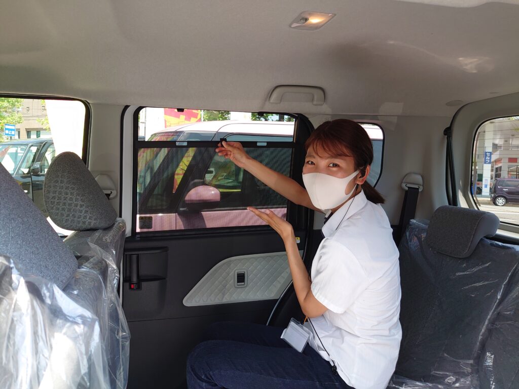 楽天市場 車 暑さ対策 後部座席の通販