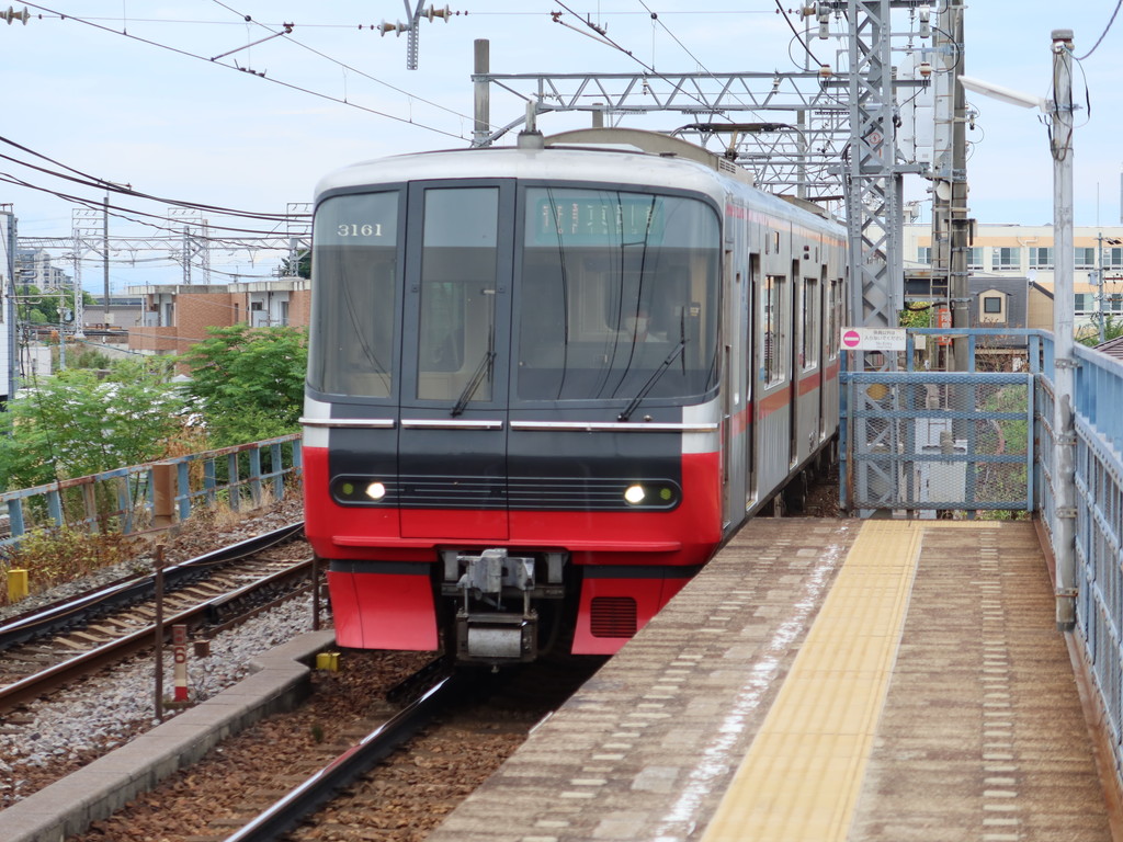 名古屋鉄道22200系東枇杷島駅 : TURACO、旅と日常を綴る