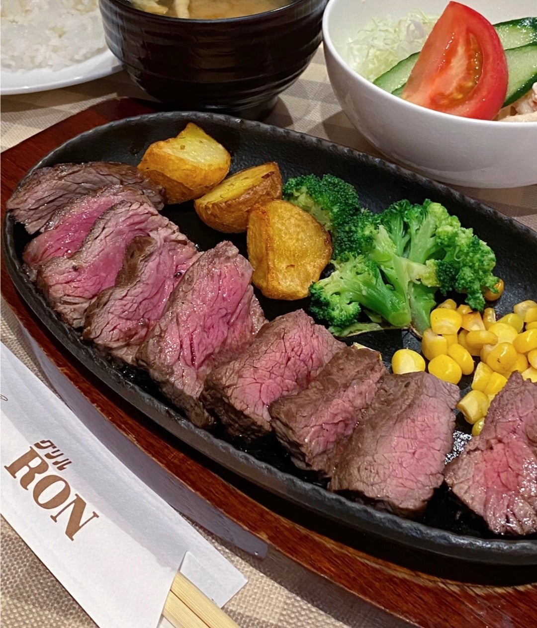 📍梅田 グリルロン さん Bセット🍴💓 大阪グルメ 梅田グルメ グルメ 大阪ランチ 梅田ランチ ランチ 大阪洋食阪神百貨店 グルメ好きな人と繋がりたい あさみのランチ記録🍴