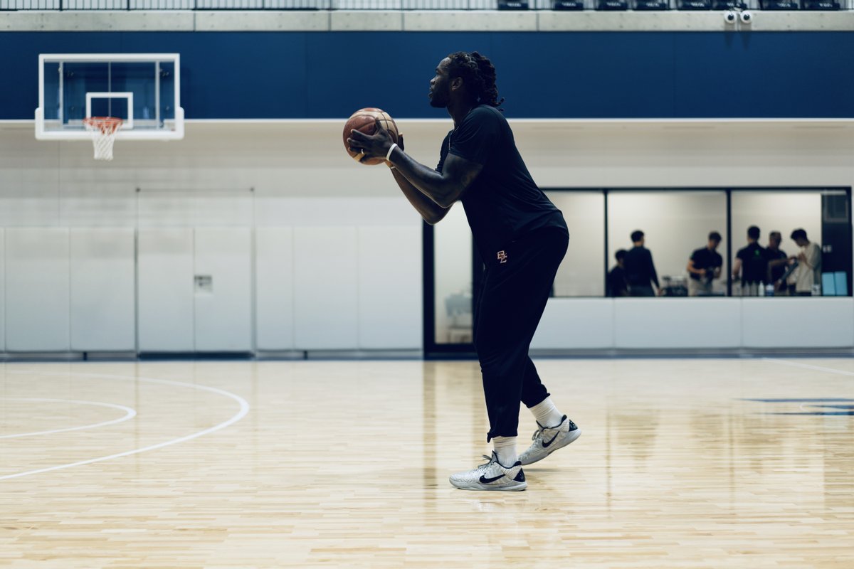 本日もおちゃめなJB🤩ブラントリー 選手が契約リリースの時にコメントと一緒に皆さんへのメッセージ動画も送ってくれました🎥今シーズンもおちゃめなJBに会える日が楽しみです☺️☺️velca長崎ヴェルカジャレルブラントリーJBJBです