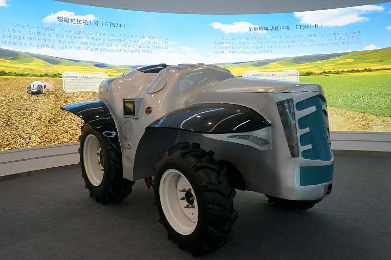 無人トラクターのイラスト素材70228319- PIXTA