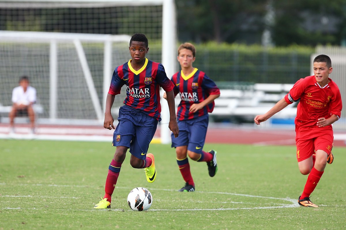 FC Barcelona La Masia 40選 うの