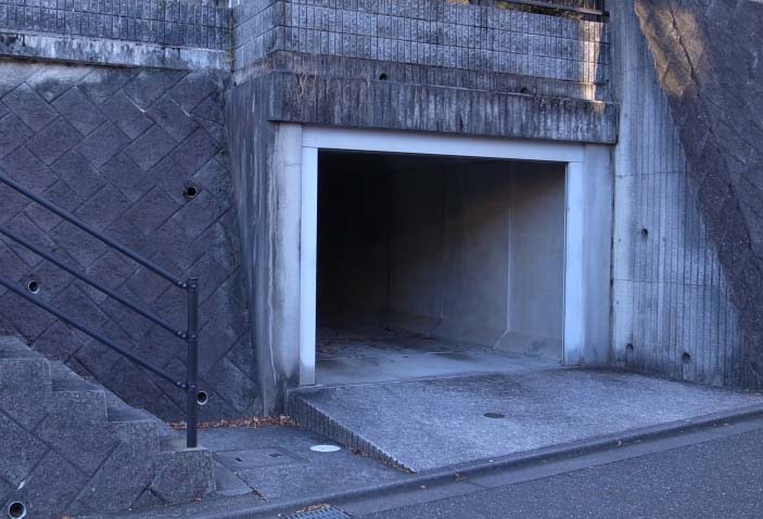掘り込み式駐車場とは何か？ - Genspark