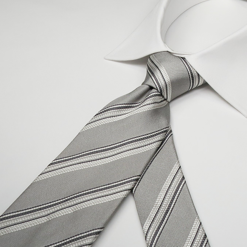 フォーマルネクタイ 小紋柄 シルバー 8cm幅 レギュラーネクタイ 結婚式 洗える ポリエステル ウォッシャブル スーツ ワイシャツ メンズ 紳士用フォーマル 礼装冠婚葬祭 ウェディング 礼装 礼服 お祝いM便 1 5ワイシャツとネクタイ専門店ビズモ
