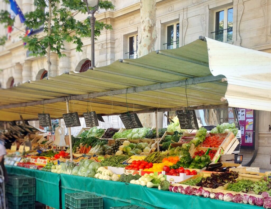 マルシェとはどういうもの？マルシェ出店に必要な情報を徹底解説オシャレな屋台やコンテナブースのレンタル・購入なら ヒラケル