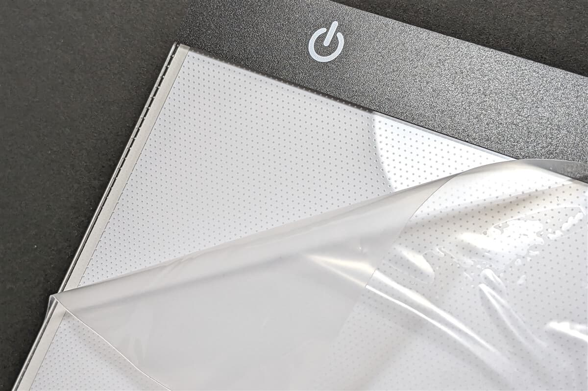 100均で電池不要なＬＥＤトレース台 ＵＳＢ電源式 を作ってみたSpuSpu.jp