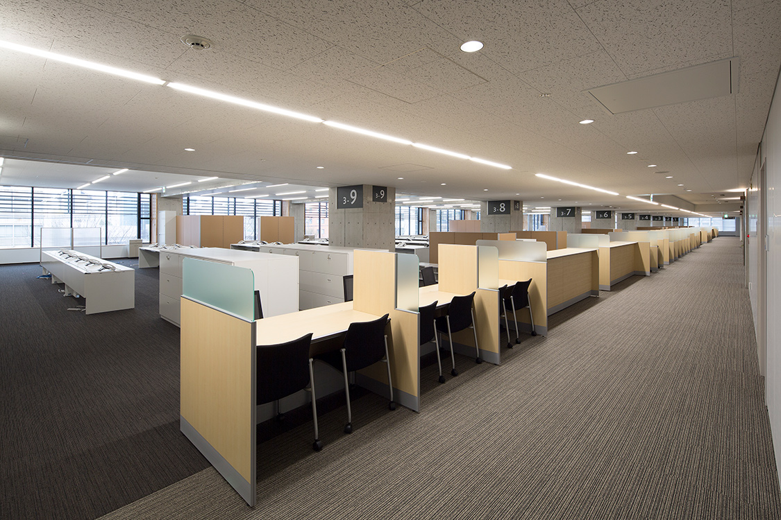 秋田杉使った吹き抜け 秋田市役所新庁舎を公開 - 産経ニュース