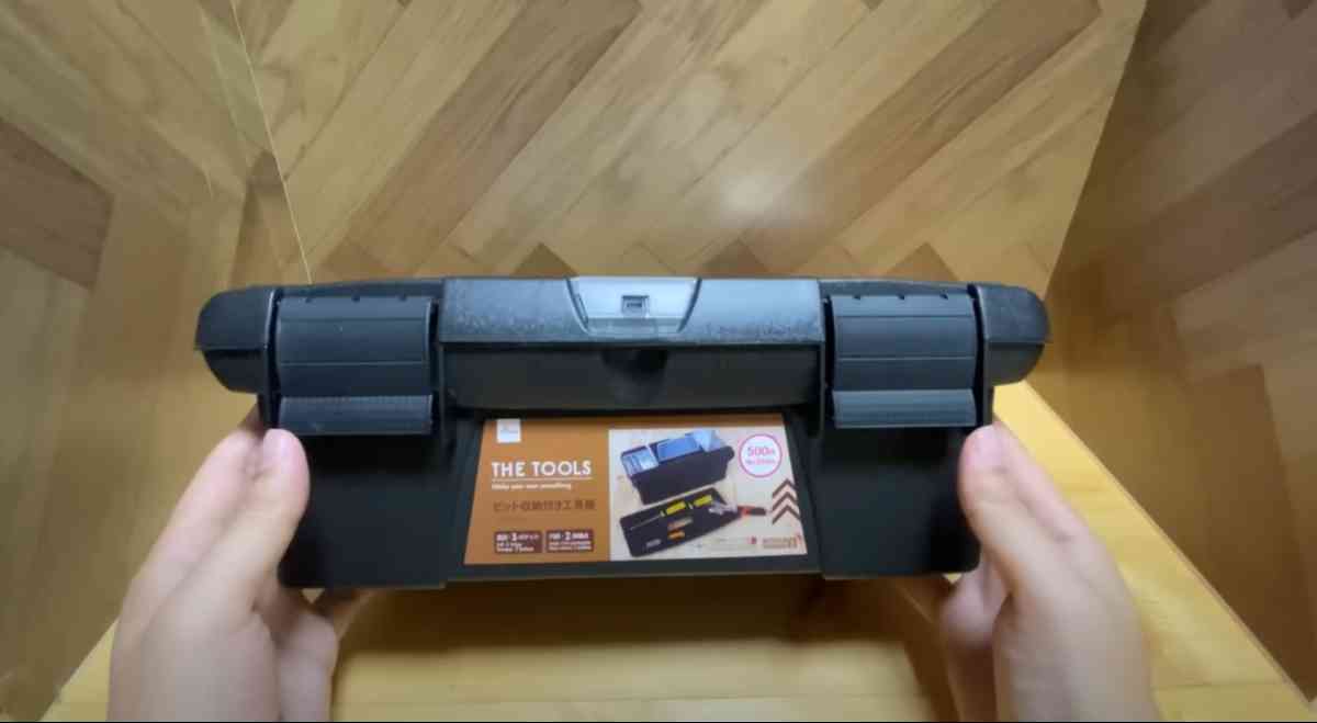 ダイソー マニアおすすめの工具入れ2選！屋外作業に◎「ツールボックス 550円」はビット入れが付いた本格派イチオシichioshi