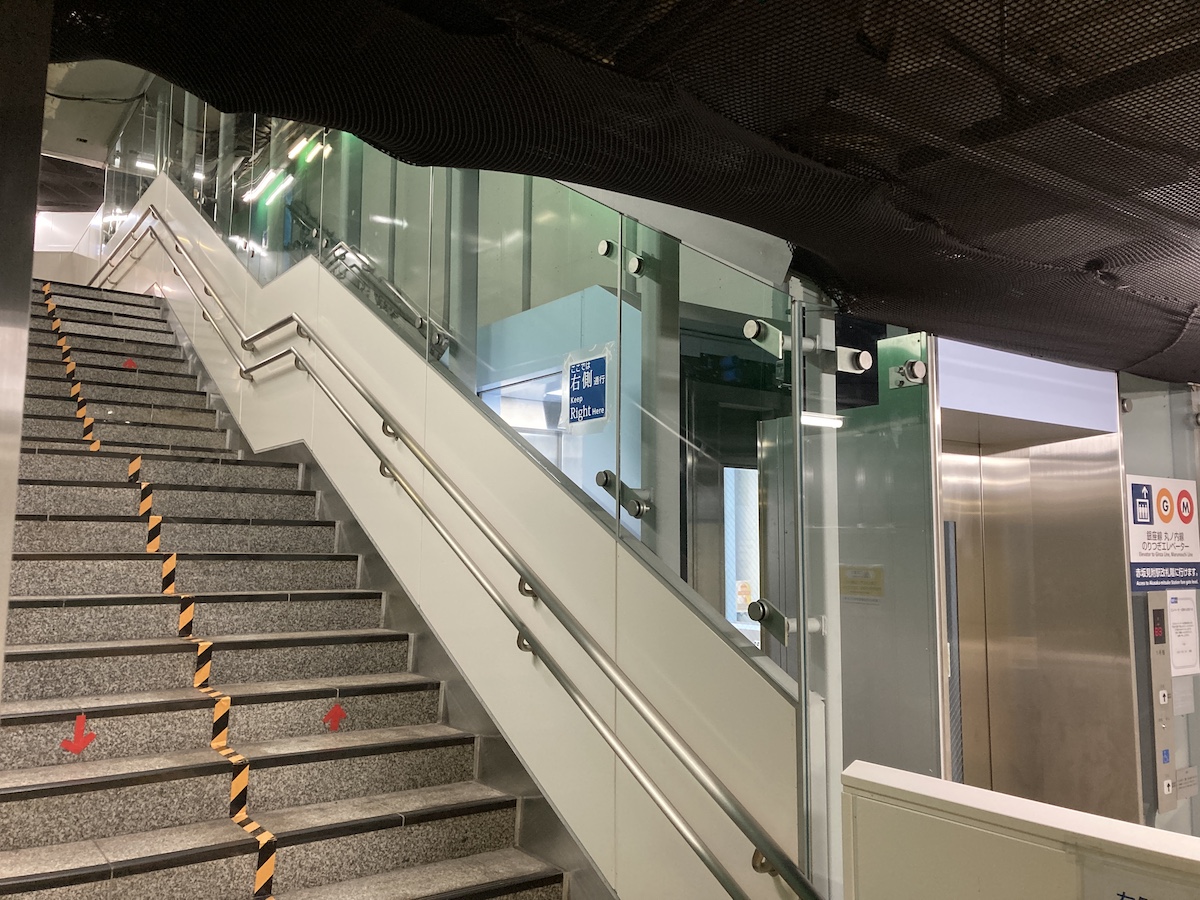 半蔵門線永田町駅エレベーター設置に伴う土木工事実績紹介東亜建設工業