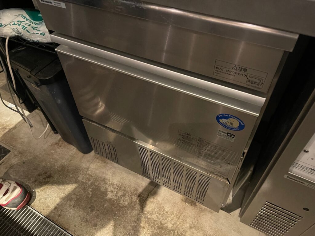 製氷機はどう処分すべき？おすすめの処分方法5選を詳しく解説 - 不用品回収・粗大ごみなら格安で回収