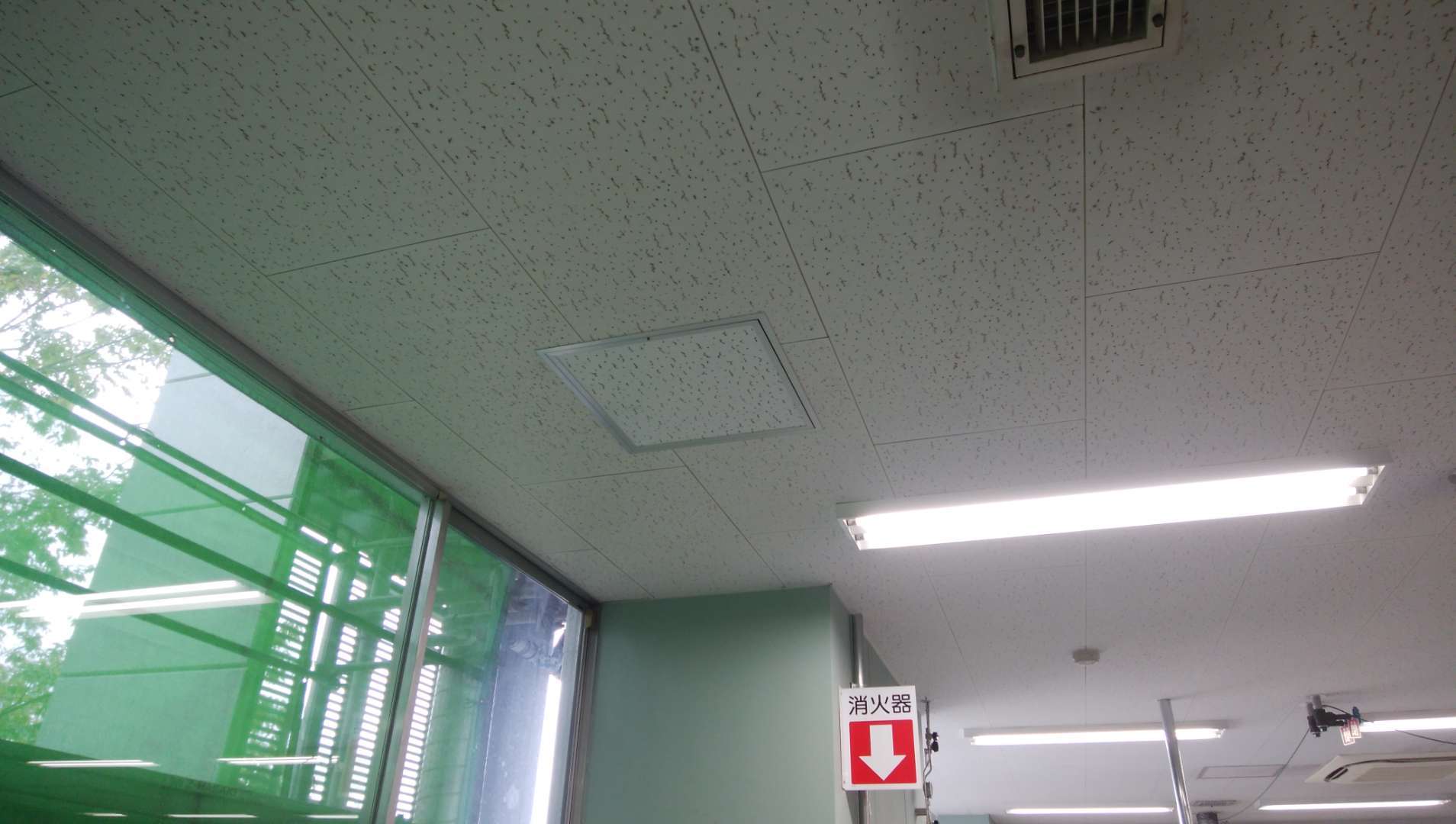 アルミ天井点検口 WNHD-N450 額縁タイプ 資材 補強 連結 金物 新築 創建 工事用 生産加工用品 ジョイント金具 建物内部 :SEIKO建材Yahoo!店 - 通販 - Yahoo!ショッピング