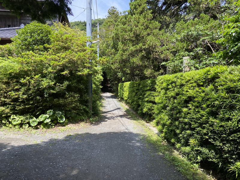 鎌倉北条政子の墓の写真素材FYI07782577