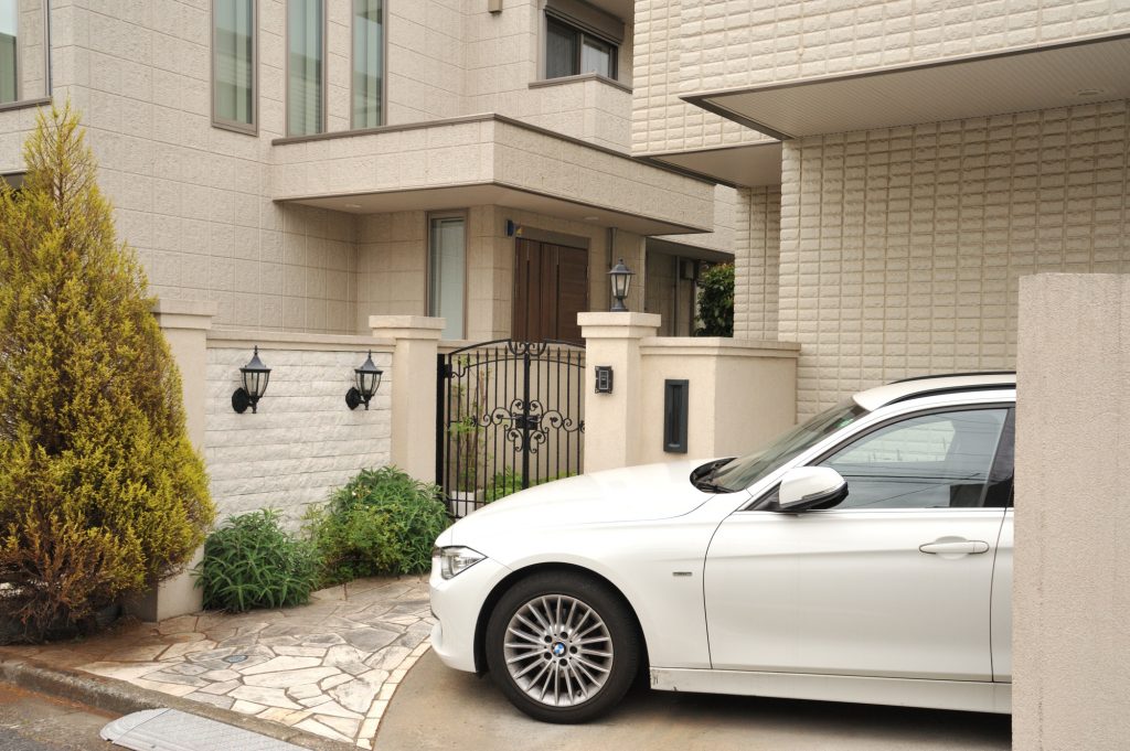 家の車庫入れが一番難しい・一瞬を追いかけて