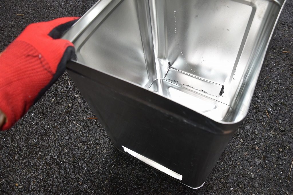 一斗缶ロケットストーブをDIY ～ 火力の強さと灰の少なさに感動ずくトラ。ずくを出してトライする。どんどんチャレンジ！ずくトラ。ずくを出してトライする。どんどんチャレンジ