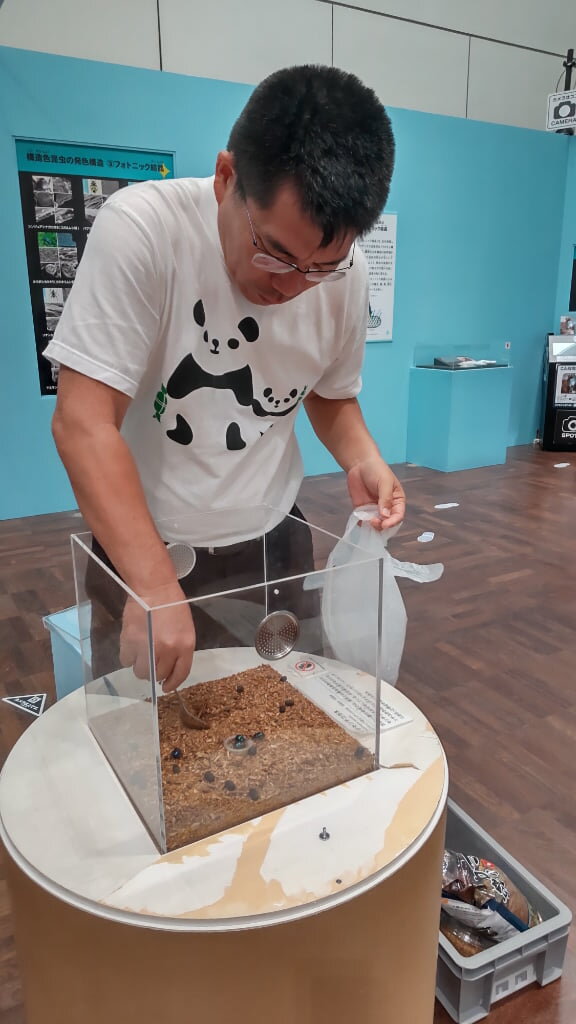 東海オンエアの控え室での虫眼鏡の一言が話題！TikTok