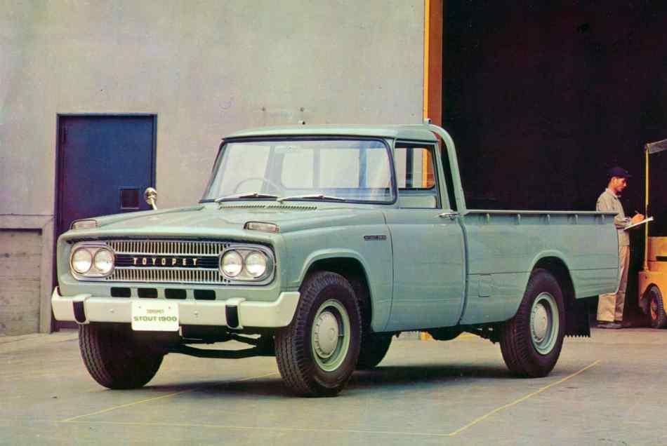 トヨタ・スタウト 2代目 に奈良で試乗。内外ともに新車のようなコンディション14その旧車、レンタルさせてくださいJAF Mate Online