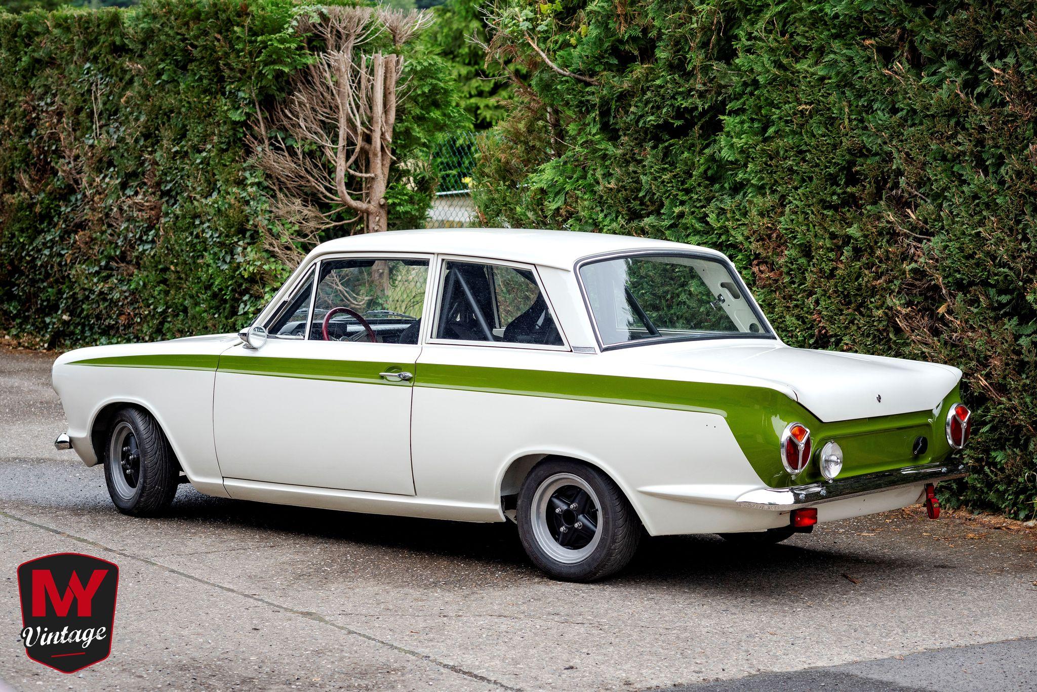 サーキットがホーム ロータス・コルティナ 高性能フォード：欧州での60年 1AUTOCAR JAPAN