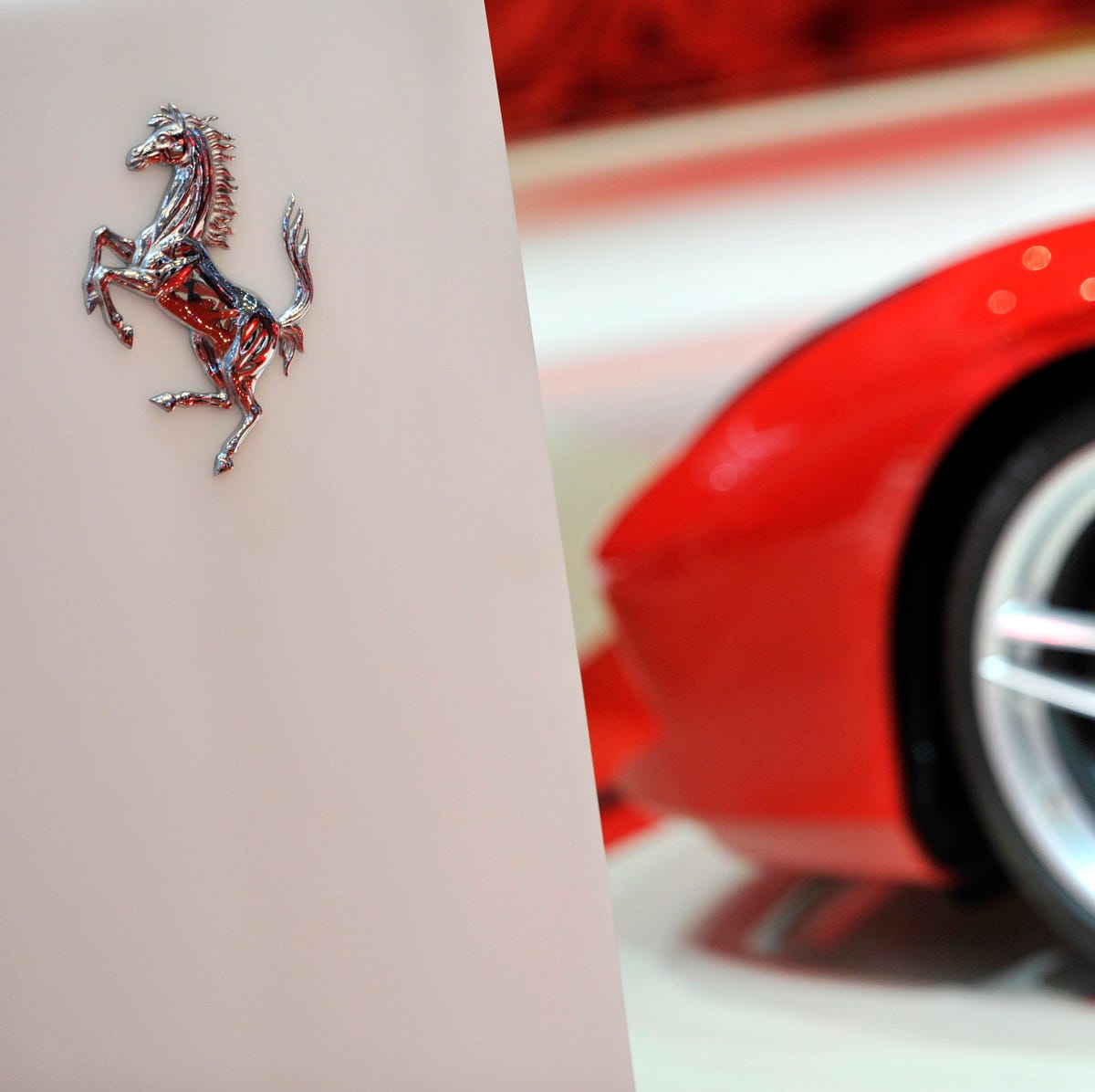 プジョーのライオンは高性能ノコギリの象徴！ 自動車エンブレムストーリーMotor-Fan モーターファン