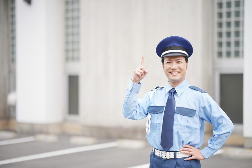 スーパー駐車場で走る子ども、鬼のように叱る母親に警備員が近寄って 「お手本のような方」絶賛続々ENCOUNT