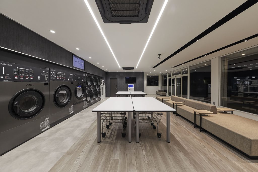 コインランドリーの進化系！おしゃれな「ランドリーカフェ」@東京キナリノ