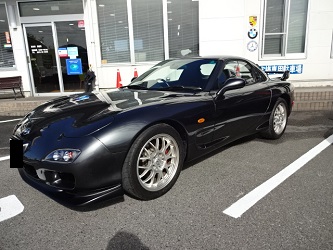 マツダ CX-5をガンメタからマスタードに色変え全塗装をしました。全塗装専門工場ボーラーズ