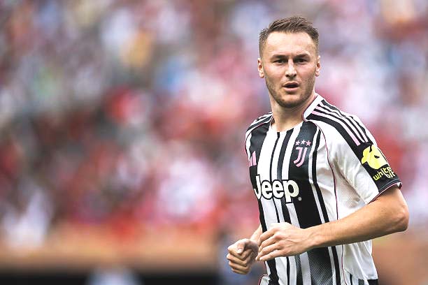 移籍市場のエキスパートが認める リバプールも、オランダ代表MFトゥーン・コープマイネルスをスカウティング中！ – Liverpool × YNWAブログ