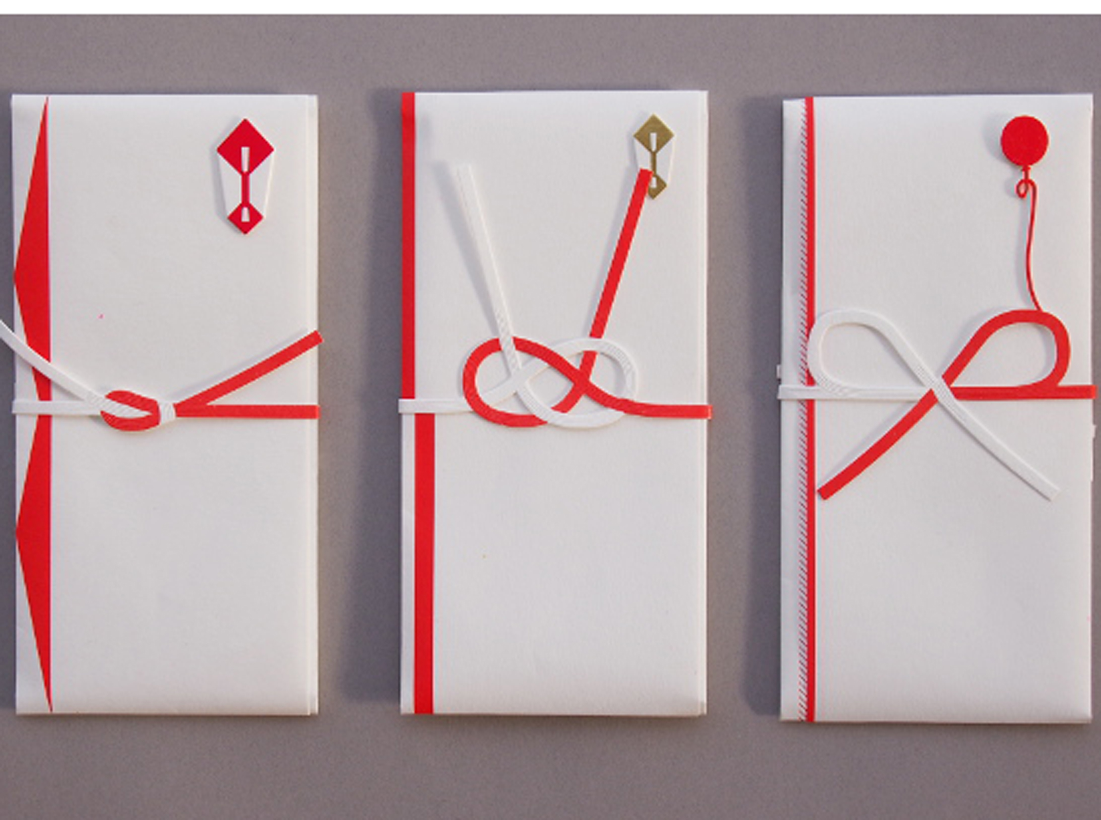 結婚式で渡すご祝儀のマナーを徹底解説。相場からご祝儀袋への入れ方・書き方まで