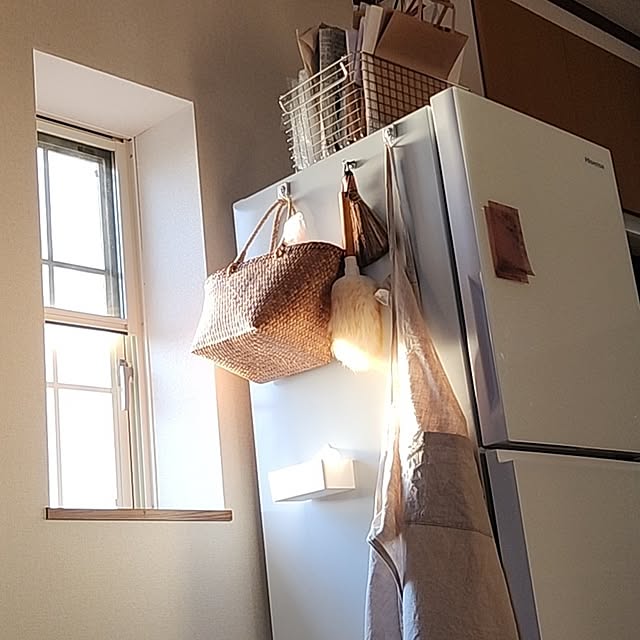 一人暮らし冷蔵庫の上に電子レンジを水がたまるTikTok