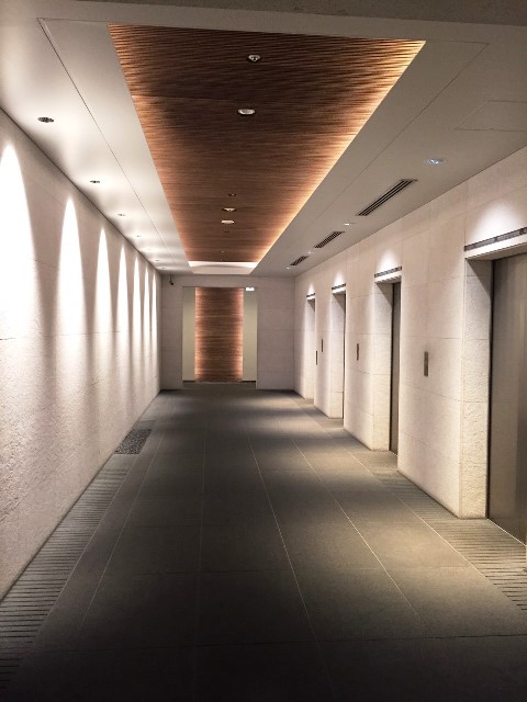 公式 天神ビジネスセンター福岡地所株式会社