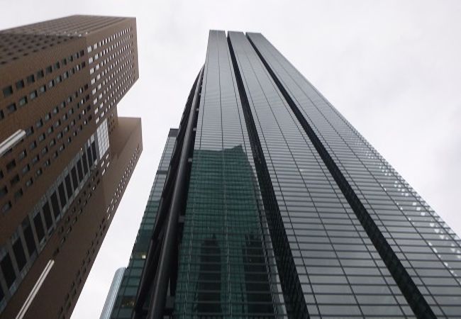 汐留タワー駐車場 日テレ隣！ハイルーフ24時間入出庫OK予約制タイムズのB