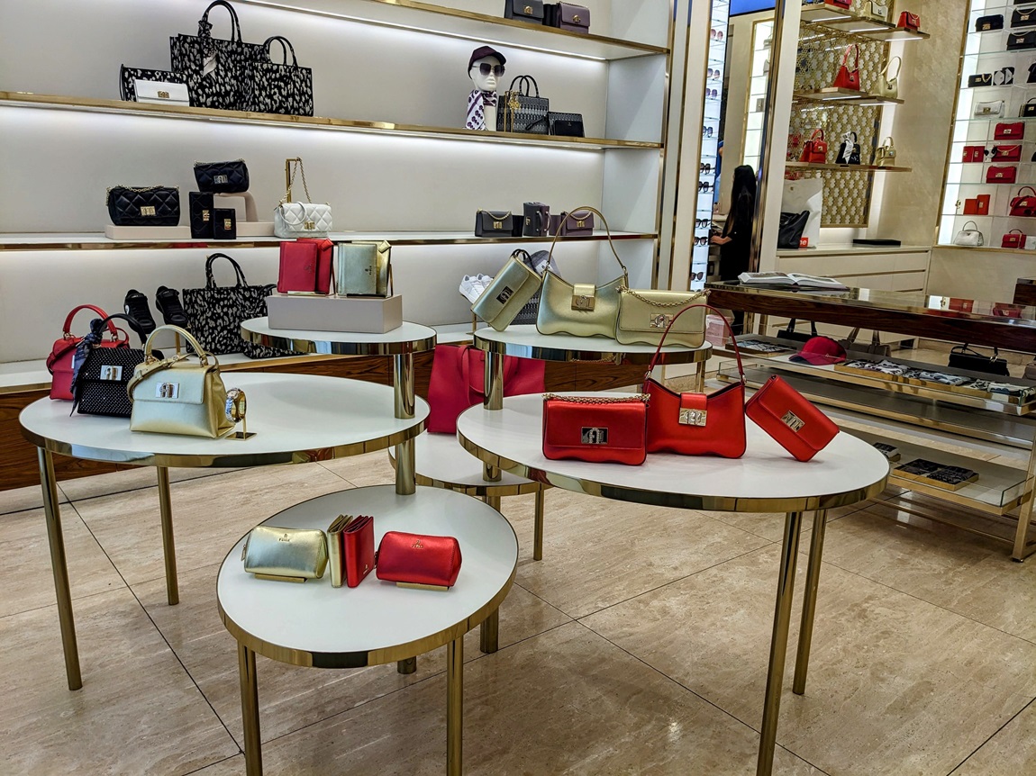 クルーズコレクションって何？ ポスト・パンデミックで変化したファッションシステムを再考ファッションELLEエル デジタル