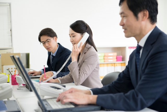 藤井税理士事務所様オフィスデザイン・レイアウト事例オフィスコム株式会社