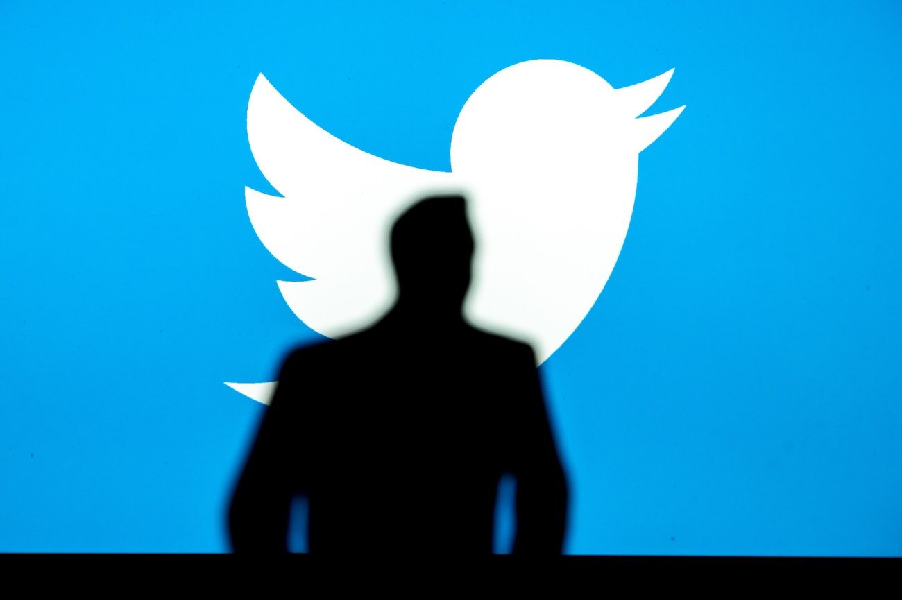 X Twitter 公式マーク 認証バッジ の種類・費用まとめ。金と青の違いや申請方法も紹介