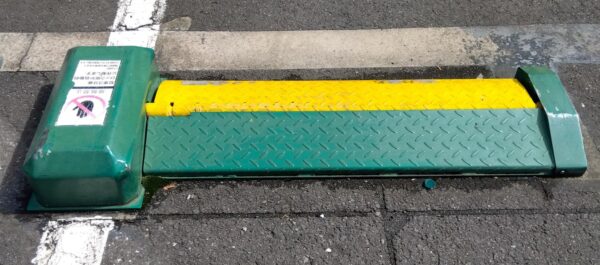 え!? 俺の車、止めちゃダメ!? コインパーキングの落とし穴に 落ちたっ！：旬ネタ日刊カーセンサ