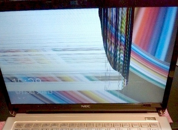 ノートパソコンの液晶ディスプレイが駄目になった場合の対処方法 - PCまなぶ