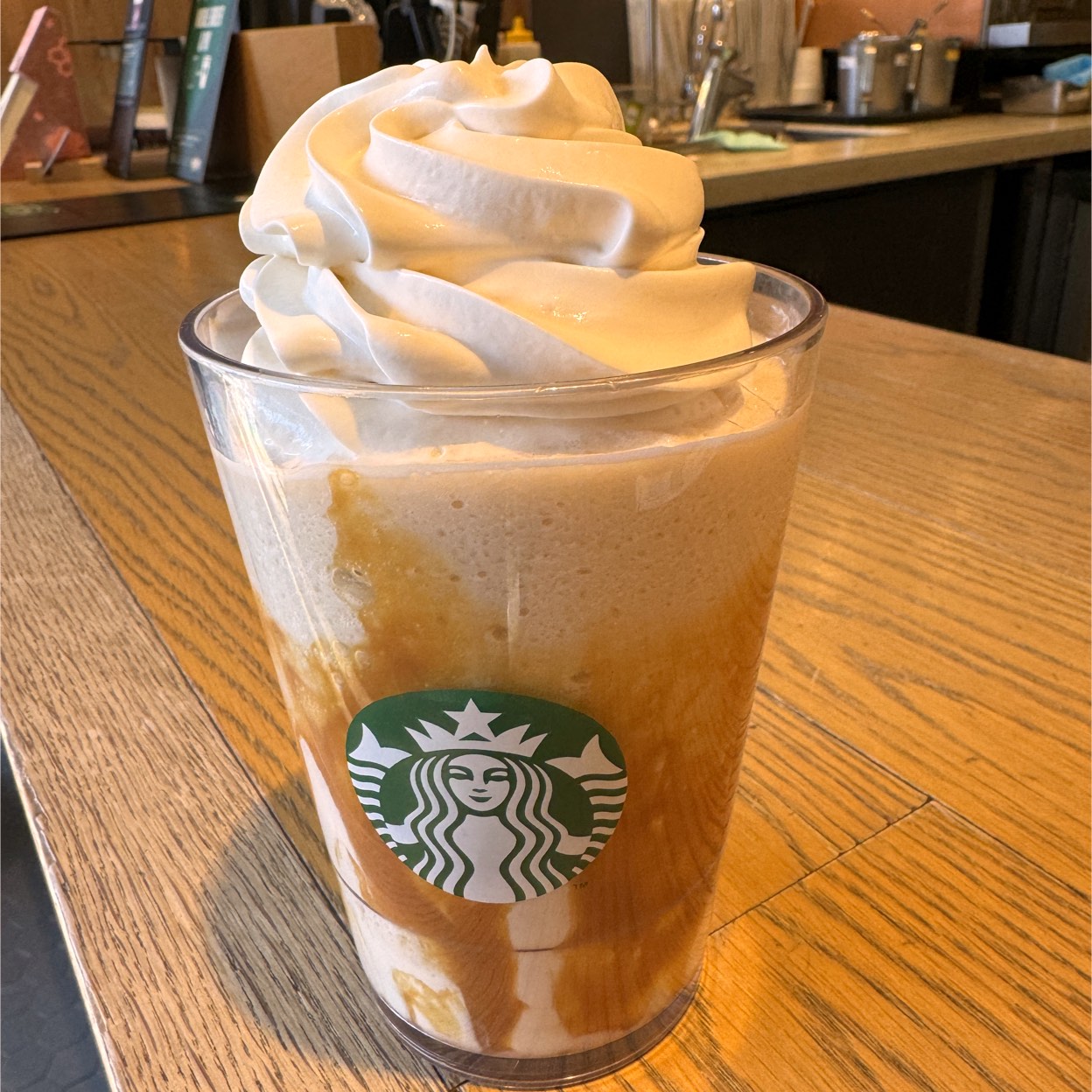 スターバックスコーヒー渋谷マークシティ店：京王井の頭線渋谷駅すぐのおすすめスタバ－スターバックス訪問情報