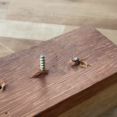 もうこれでこまらない！外壁が割れないポイントプロシーリング有限会社