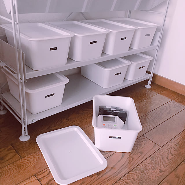 前開き コンテナ 収納 ダイソーTikTok