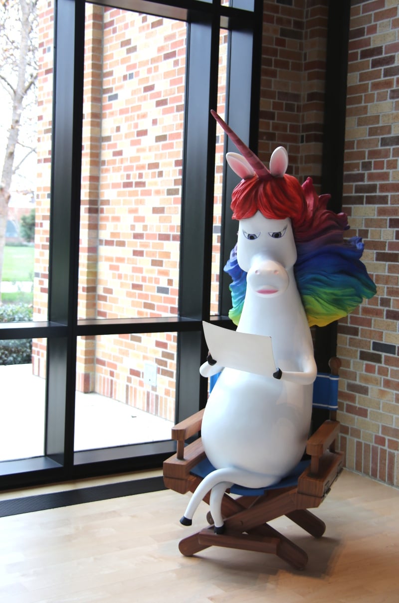 半個室席で自分だけの書斎気分レンタルオフィスのビズサークル