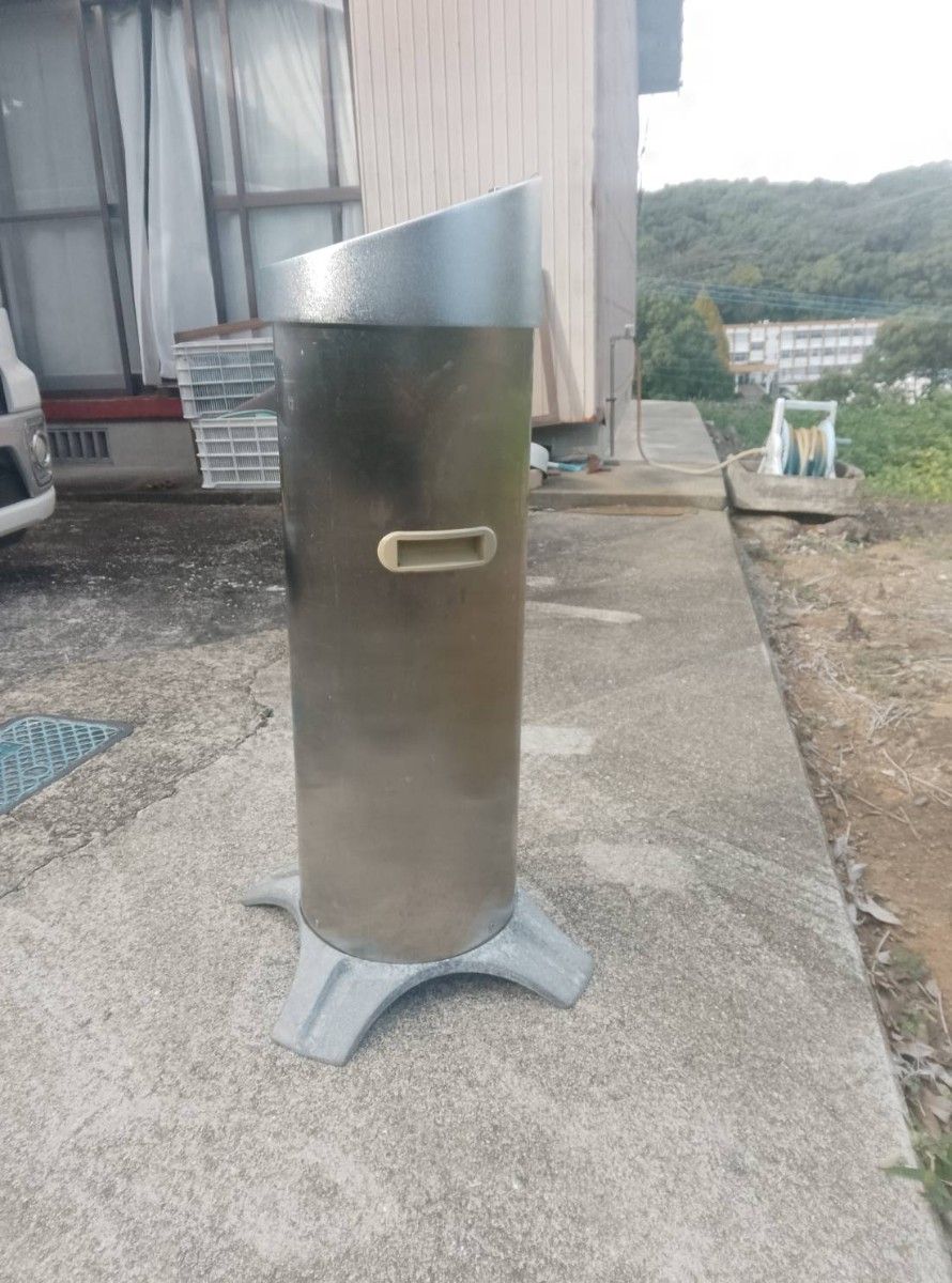 灰皿撤去、セブン店舗が板挟みに 頼みは公衆喫煙所？ - 日本経済新聞