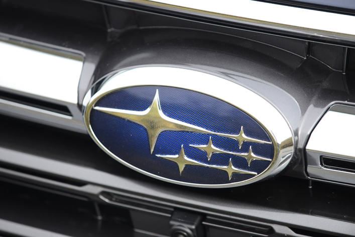 フェラーリといえば「跳ね馬」！多くのロゴマークに動物が採用されている理由 - 自動車情報誌「ベストカー」