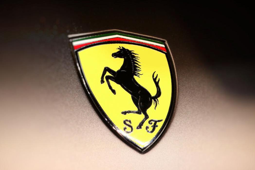 車のエンブレム一覧 50の日本車・外車のロゴマークのデザインや由来を徹底紹介 初心者必見 編集部が語る自動車購入ノウハウ MOTA