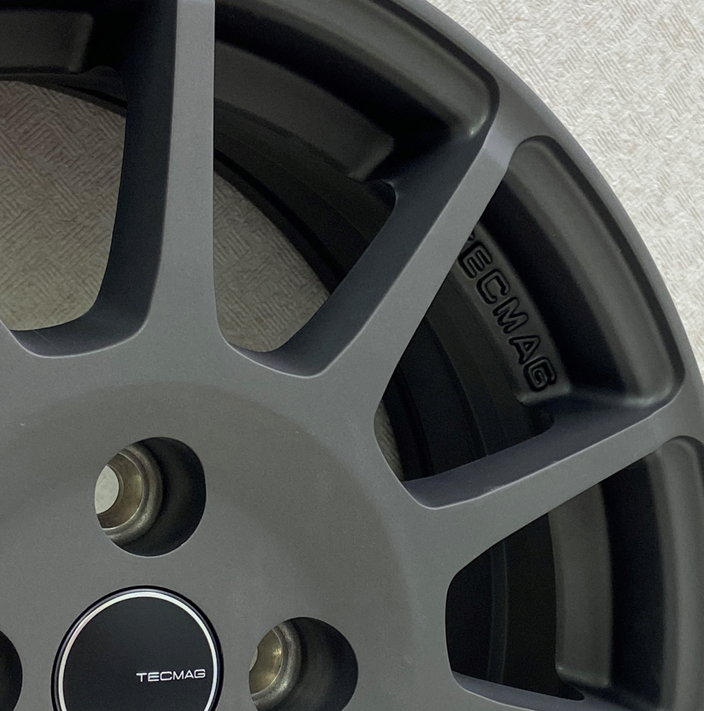 アクアの全23色まとめ！現行カラーや廃盤のモデルをチェックしよう中古車の ネクステージ