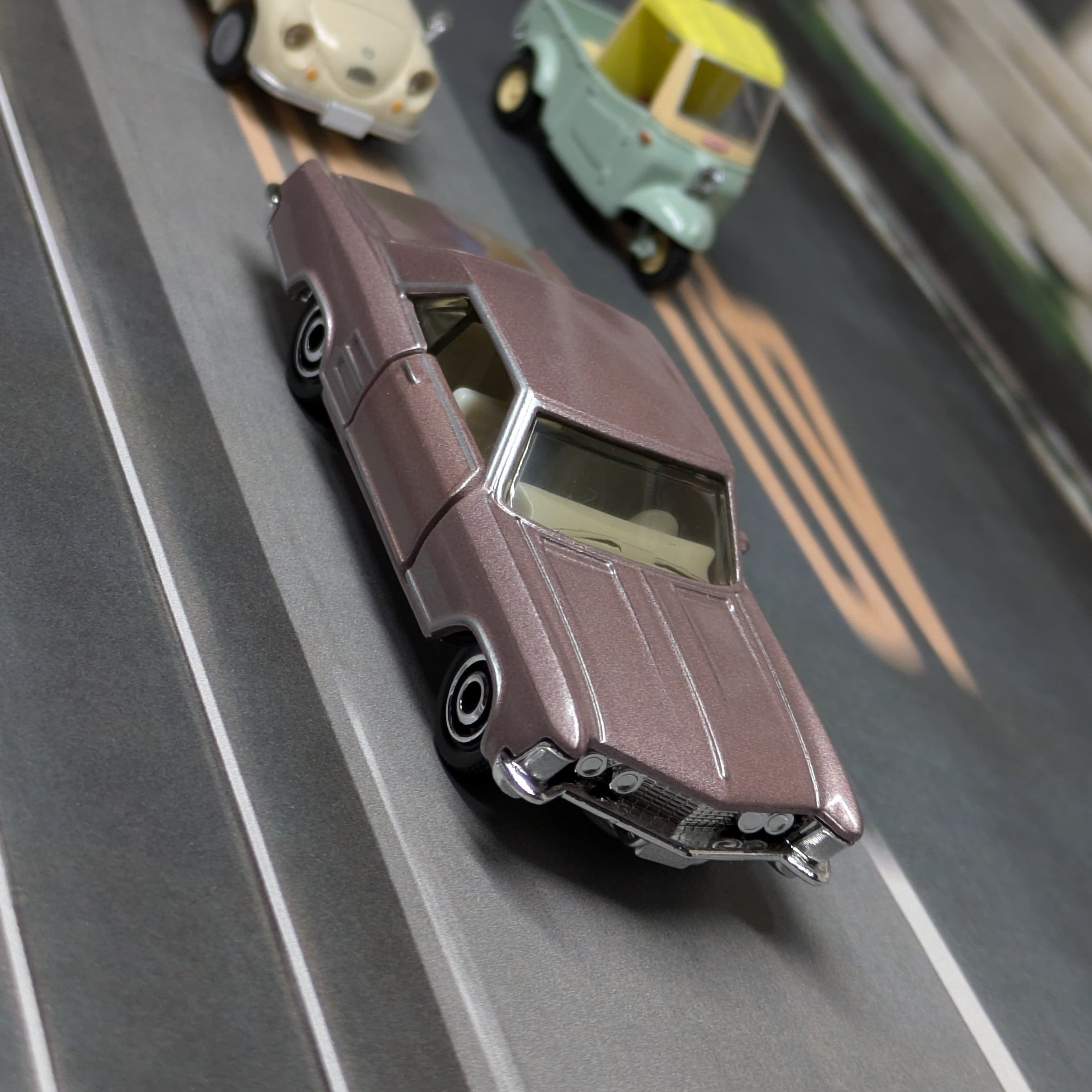AmazonMATCHBOX マッチボックス MBX 83 BUICK RIVIERA CONVERTIBLE ビュイック リビエラコンバーチブル 1 64ミニカー・ダイキャストカーホビ