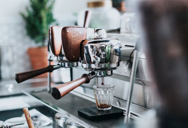 最新版 小さなカフェのはじめ方 :Business Train河出書房新社