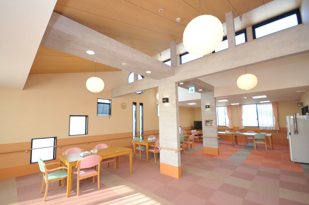 住宅型有料老人ホーム藤の蕾壱番館の求人・転職情報 有料老人ホームでの介護職員・ヘルパーはたらいく