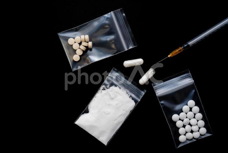 麻薬 – フリーイラスト素材集 KuKuKeKe