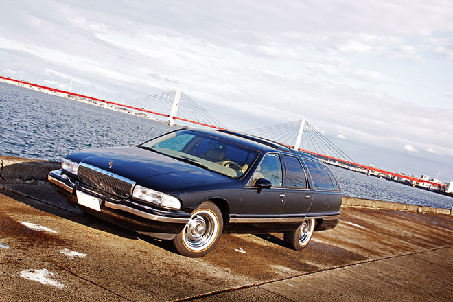 1972 ビュイック ルセーバー - ホイール＆タイヤサイズ、PCD、オフセット、およびリム仕様Wheel-Size.jp