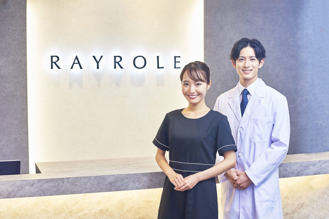 泥棒髭の男を確保！朝の身支度と可愛い男